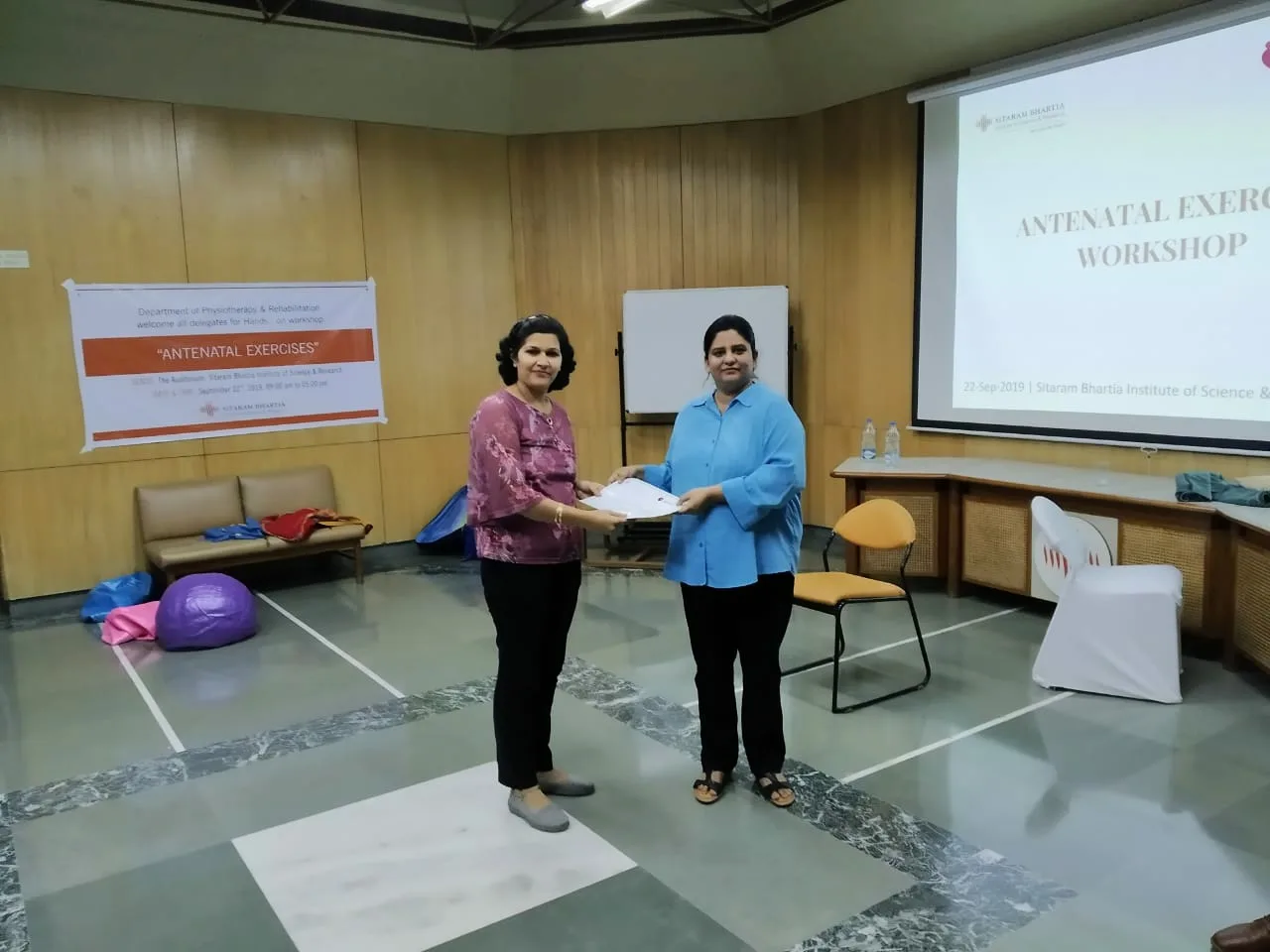 Dr Rakhi Anand Physiotherapy & Lifestyle Clinic