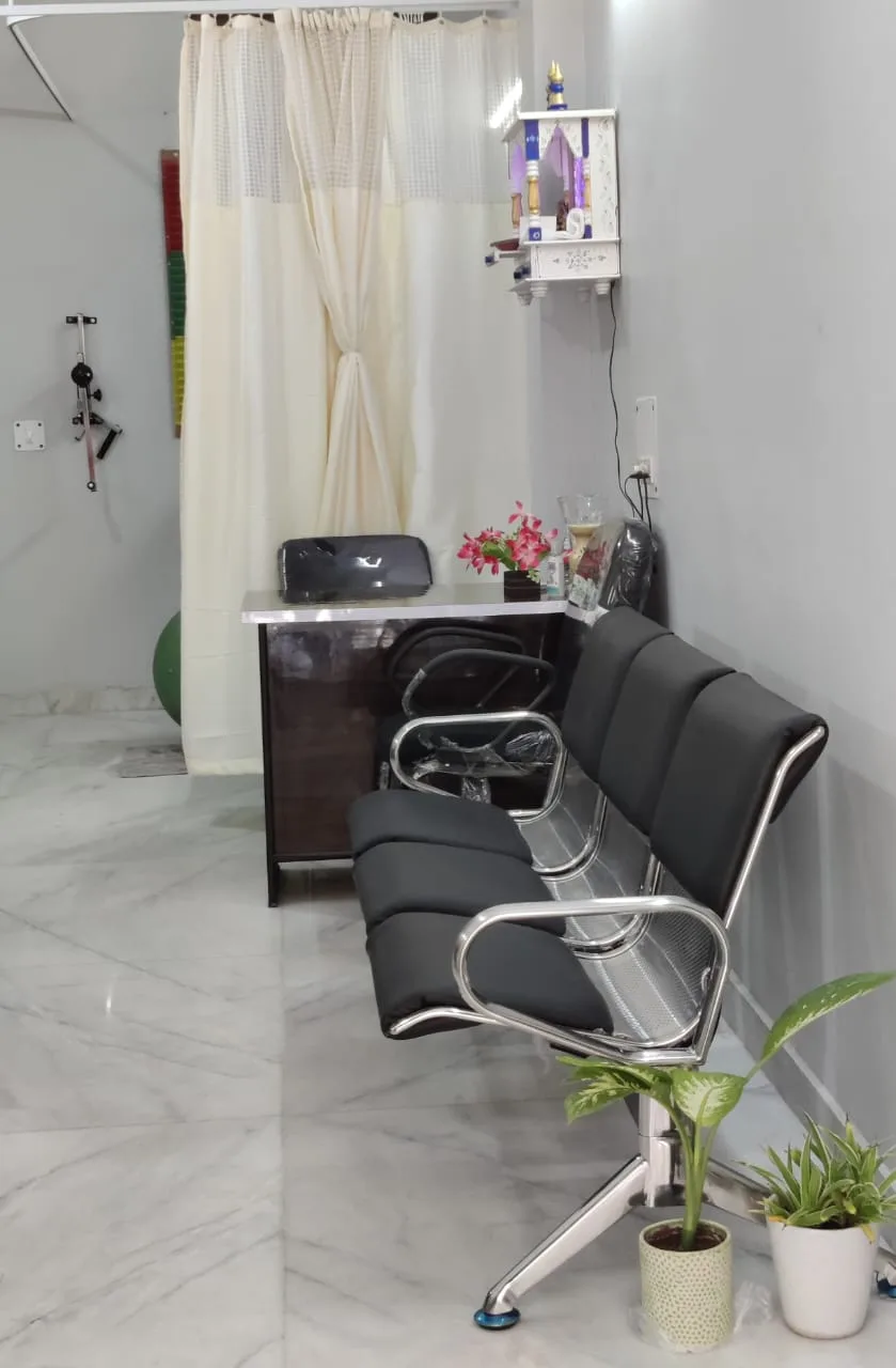 Dr Rakhi Anand Physiotherapy & Lifestyle Clinic