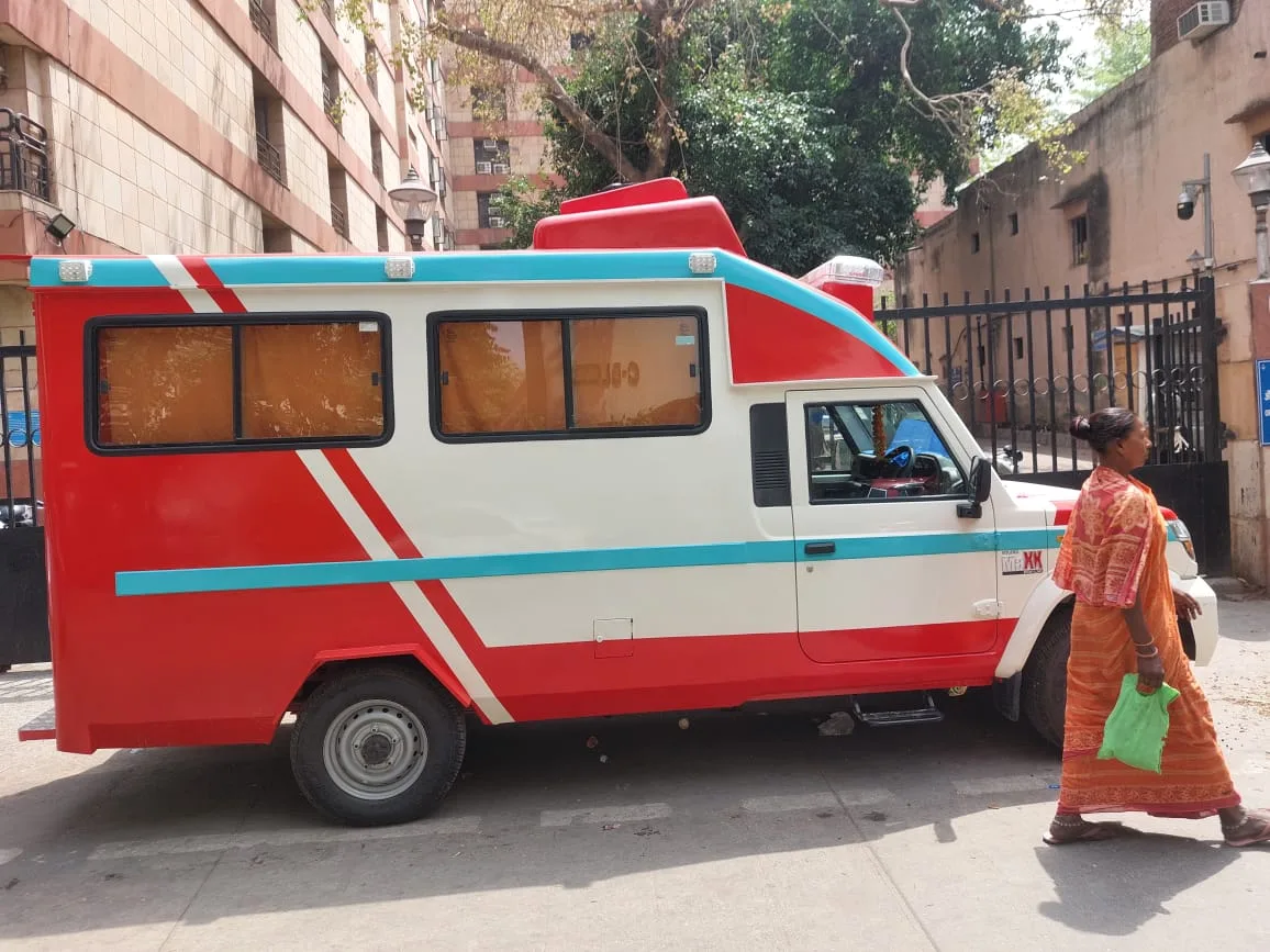 Vinod Ambulance Services