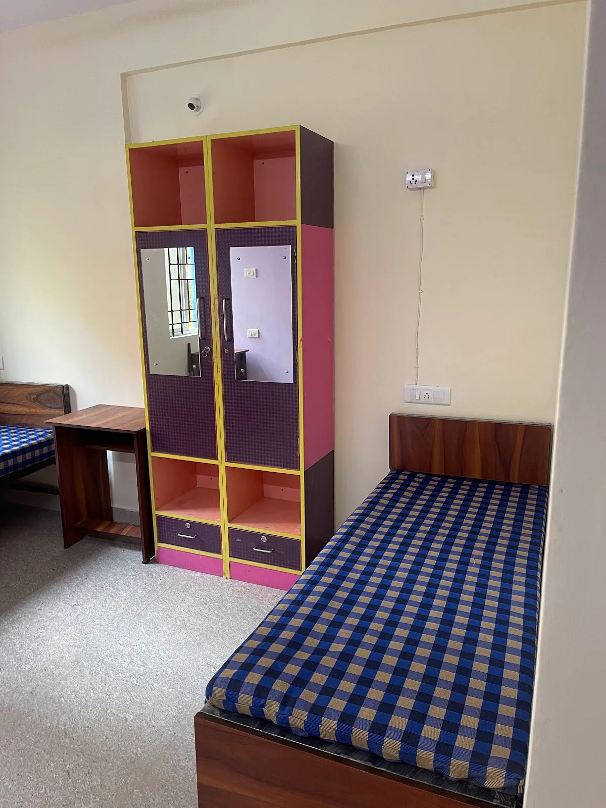 Sky Homes PG (Girls Pg)