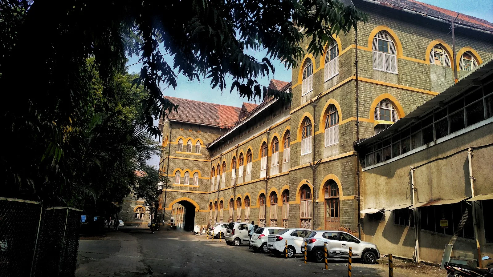 Saint George Hospital