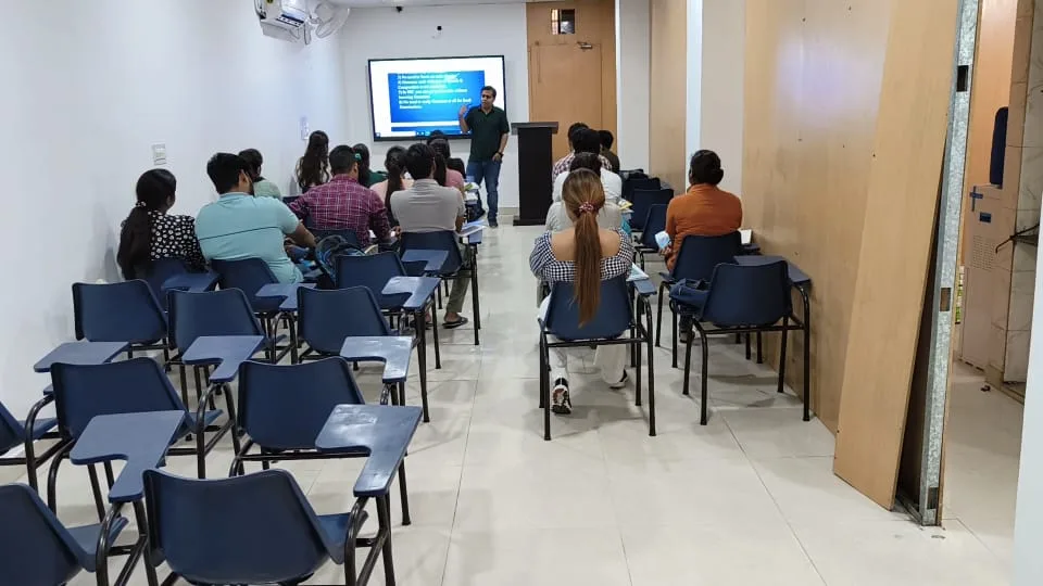 Plutus Academy Karol Bagh: Best SSC Coaching in Delhi, Bank Coaching in Delhi