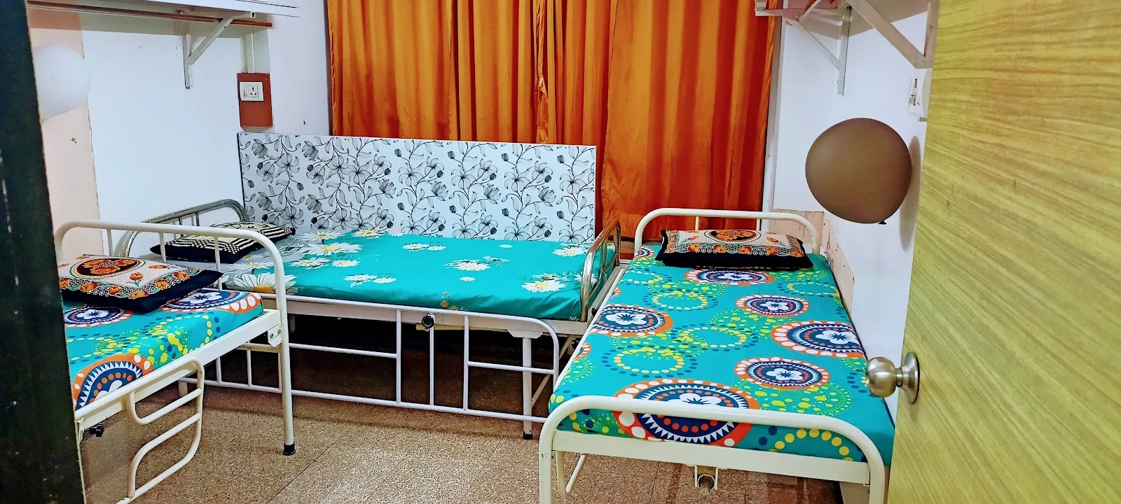 (VISHRAM ) Seniors Citizens Caring Centre