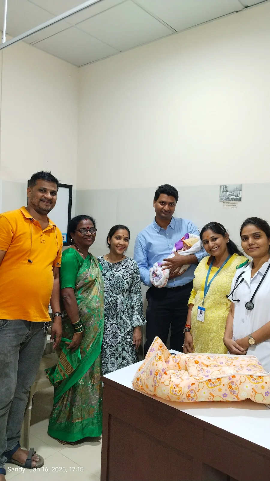 Dr. SUNIL TAMBVEKAR “The WELL WOMAN CLINIC"