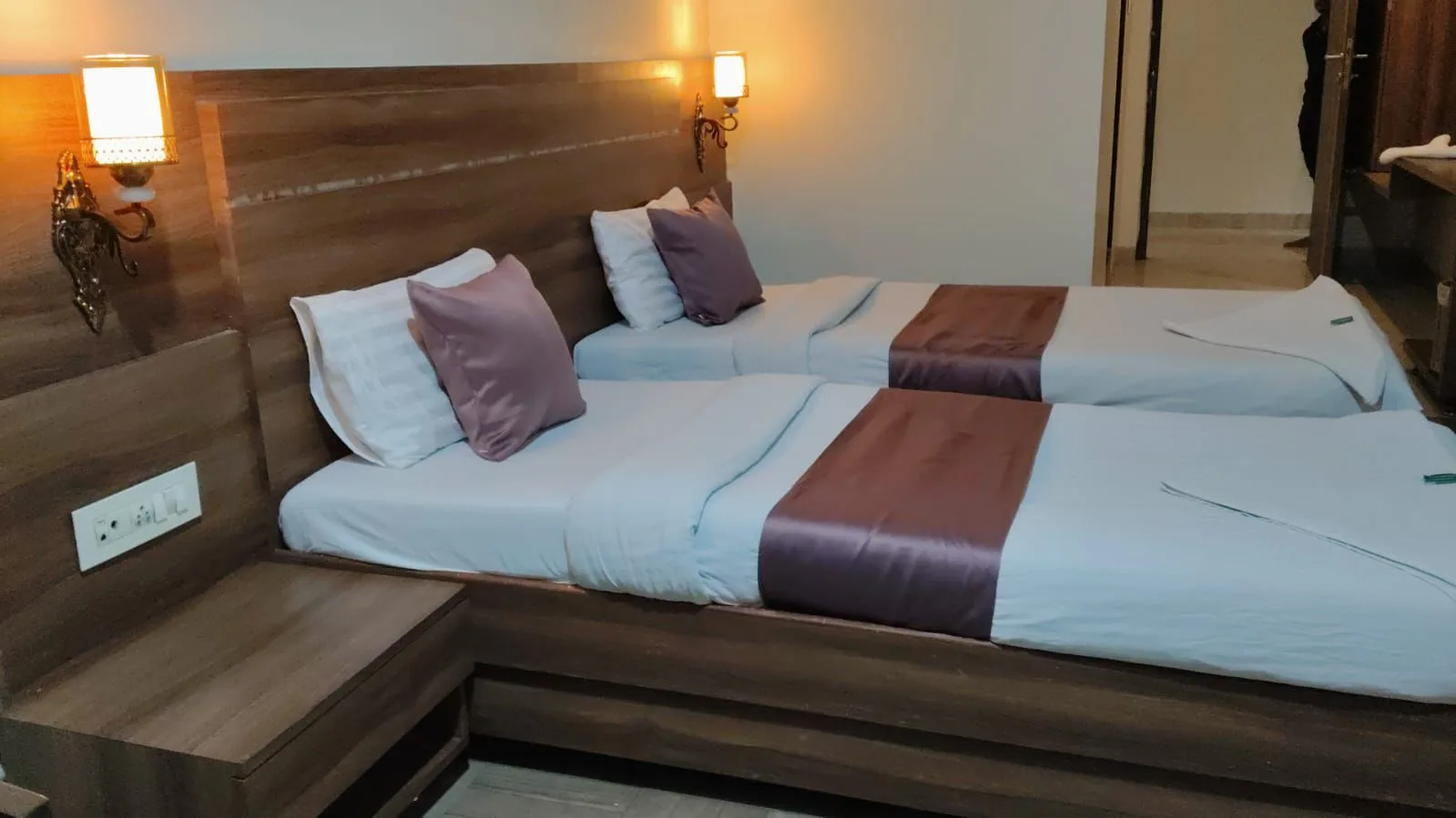 Hotel Rajvikas Residency