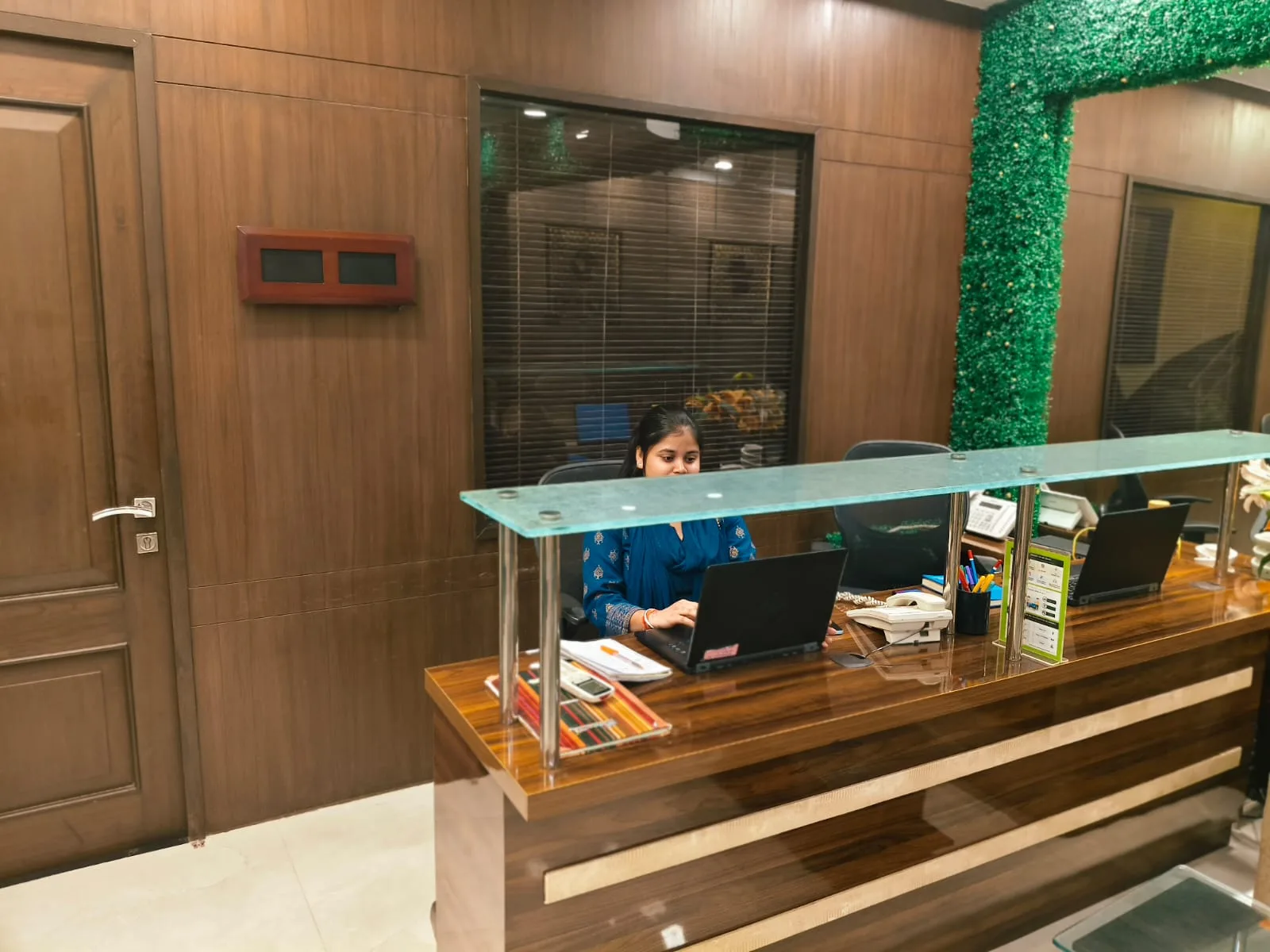 Oxxy Healthcare Plans| Cut Medical Bills across India | Huge discount on consultations tests treatments surgeries & medicines