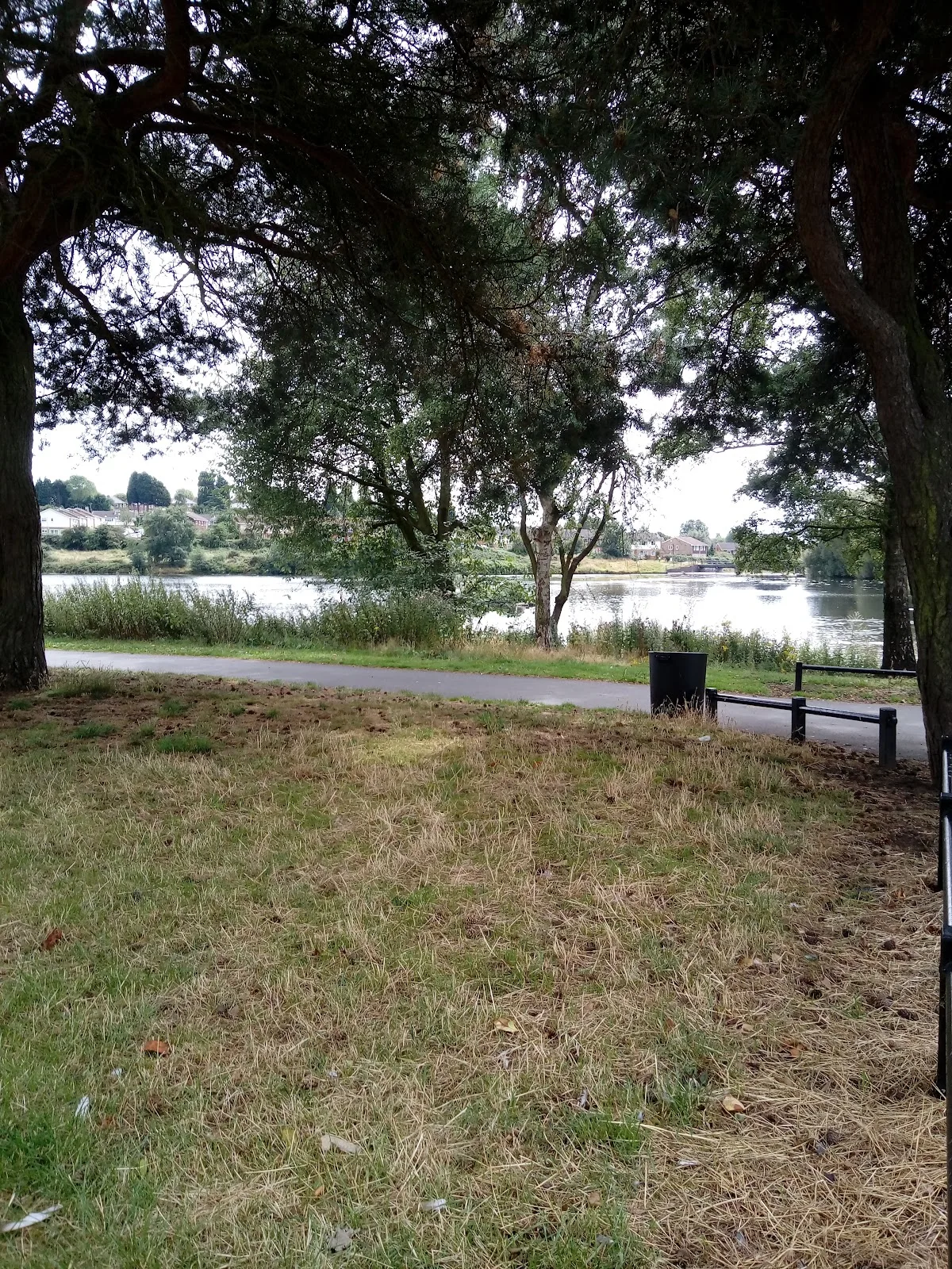 Lakeside Childrens Centre