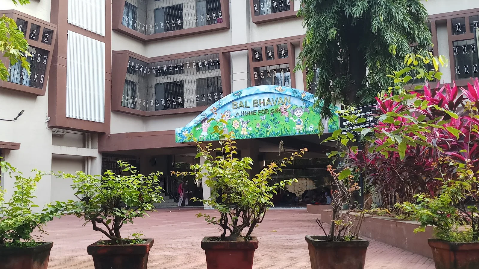 BAL BHAVAN HELPERS OF MARY