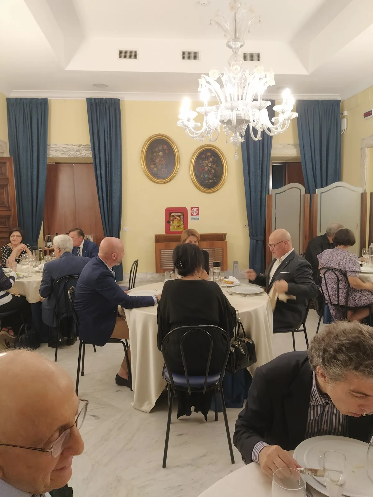Armed Forces Officers Club Of Italy On