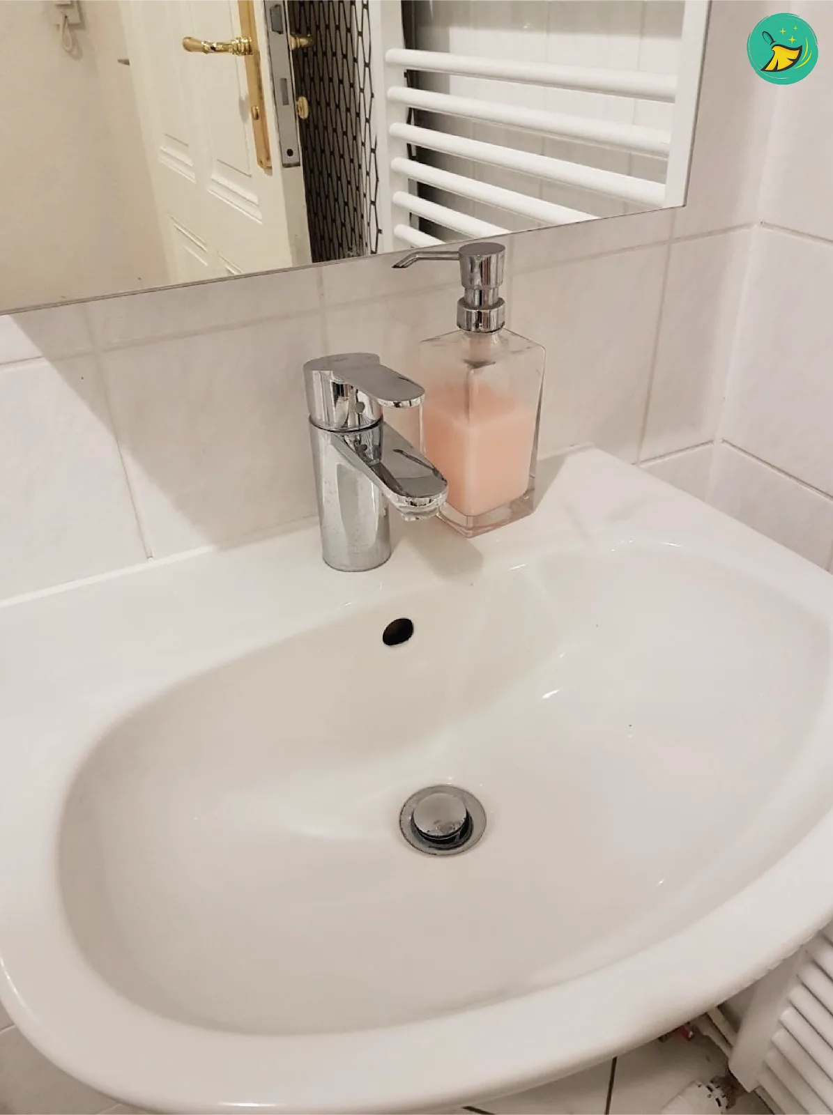 SPIC AND SPAN. Home & Office Cleaning