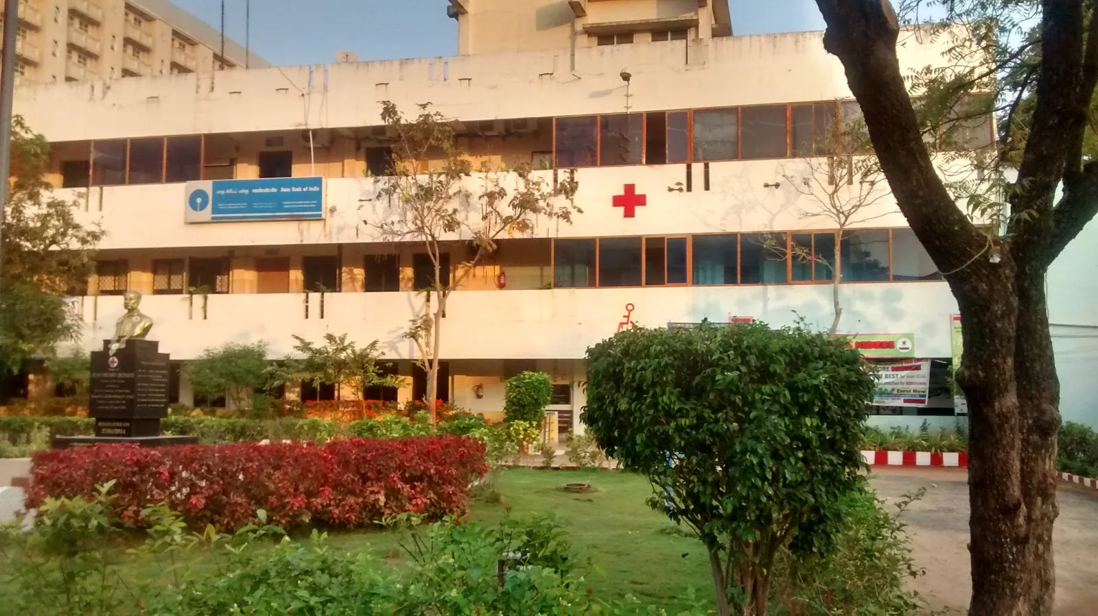 Red Cross Blood Bank - Egmore Chennai