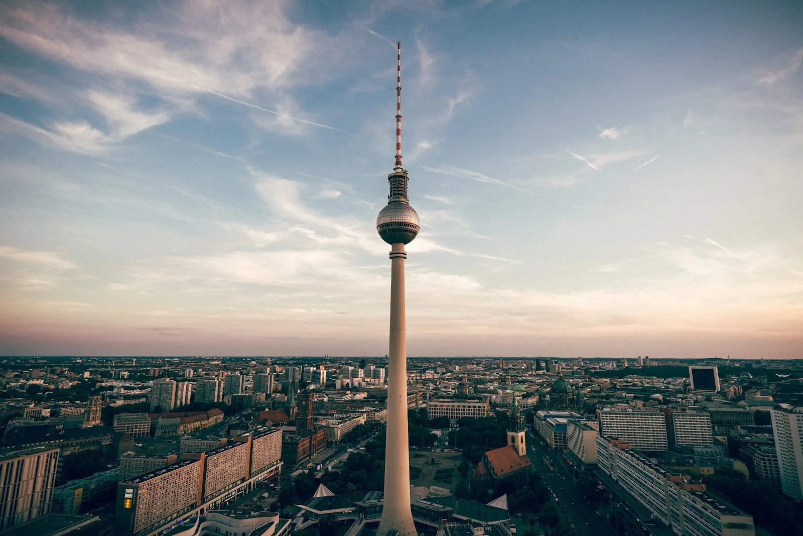 Houseritter powered by future forward living GmbH