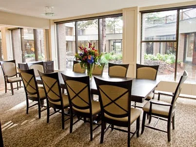 Amica Arbutus Manor
