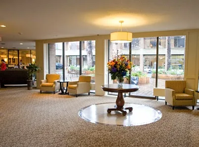 Amica Arbutus Manor