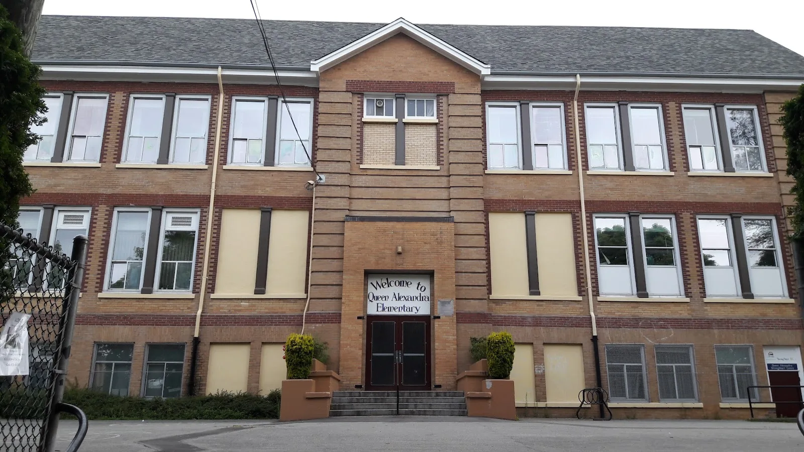 Queen Alexandra Elementary