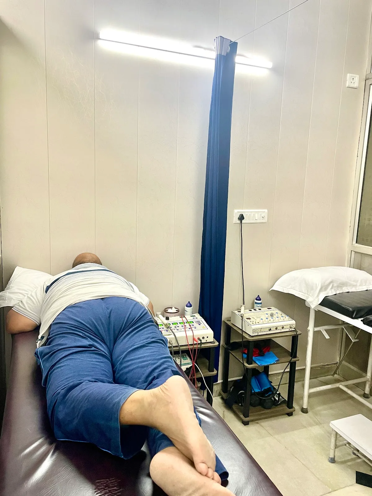 STEPSCURE Physiotherapy and chiropractic clinic