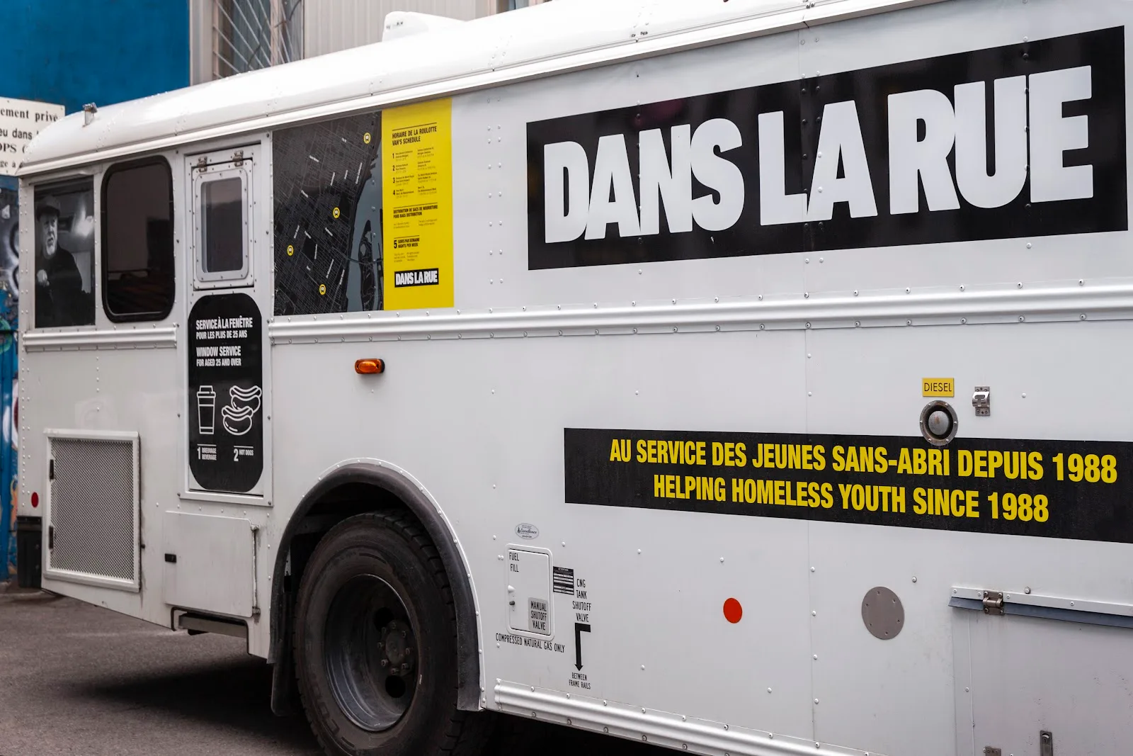 Dans la Rue Chez Pops