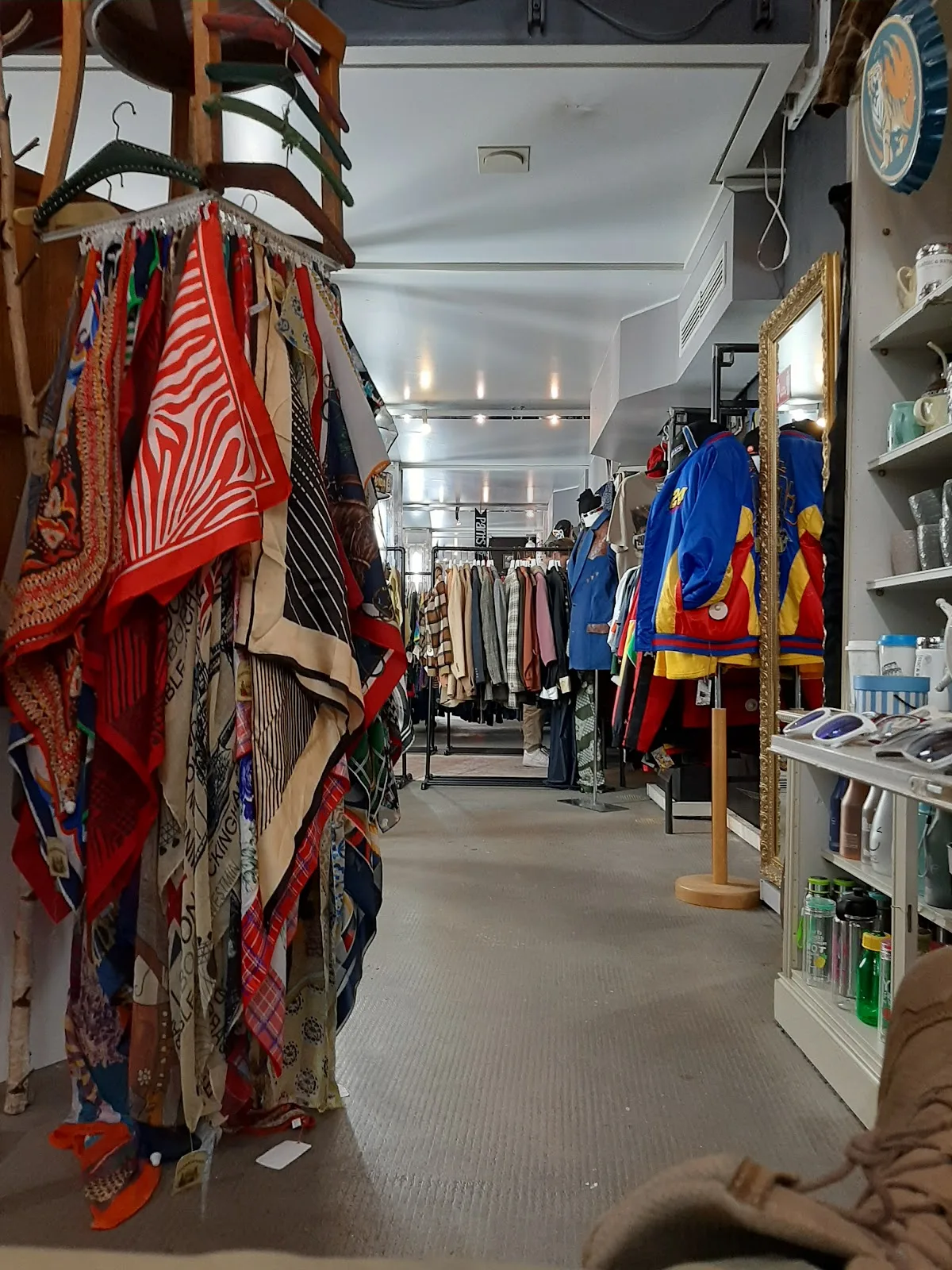 Vintage & Rags