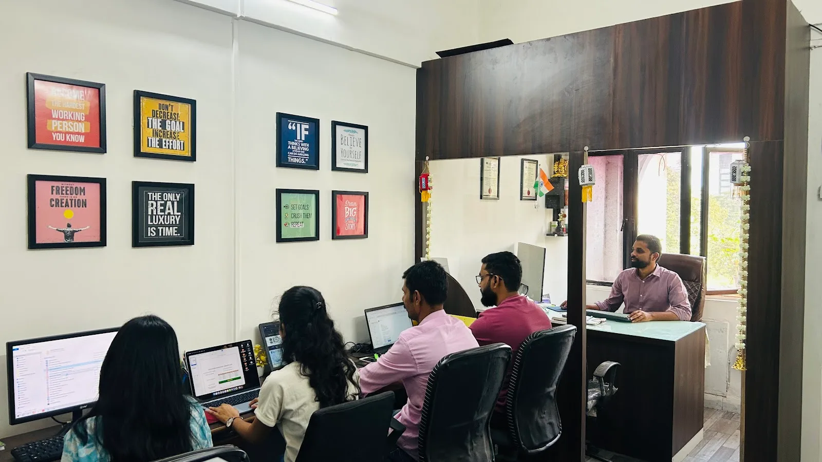 Rahul Umbarkar & Associates | Company Secretaries in Navi Mumbai | CS in Vashi | Startup, Company & LLP Registration
