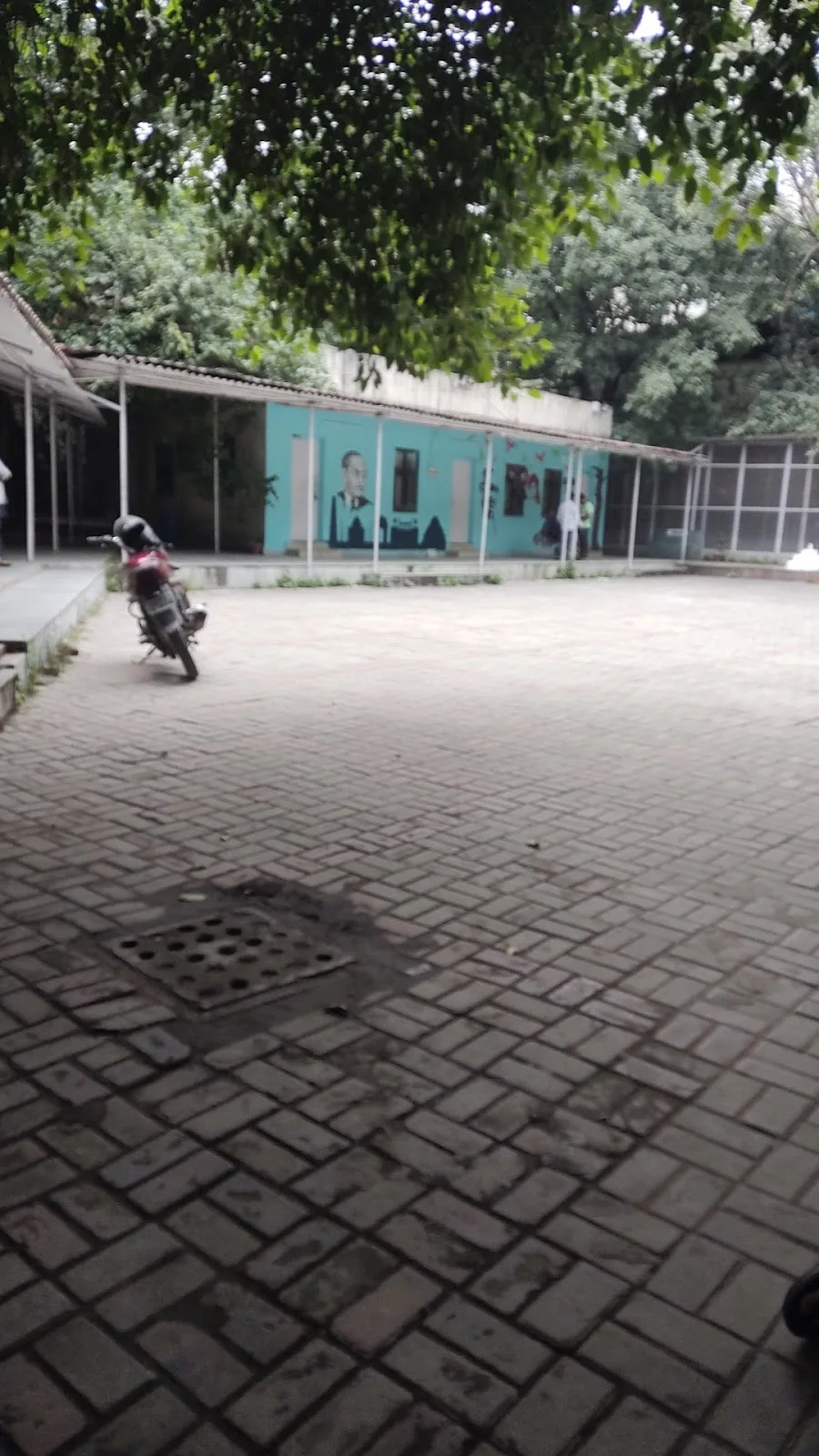 SDM Karol Bagh