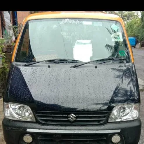 Rehan Travles Black/Yellow Eeco Taxi