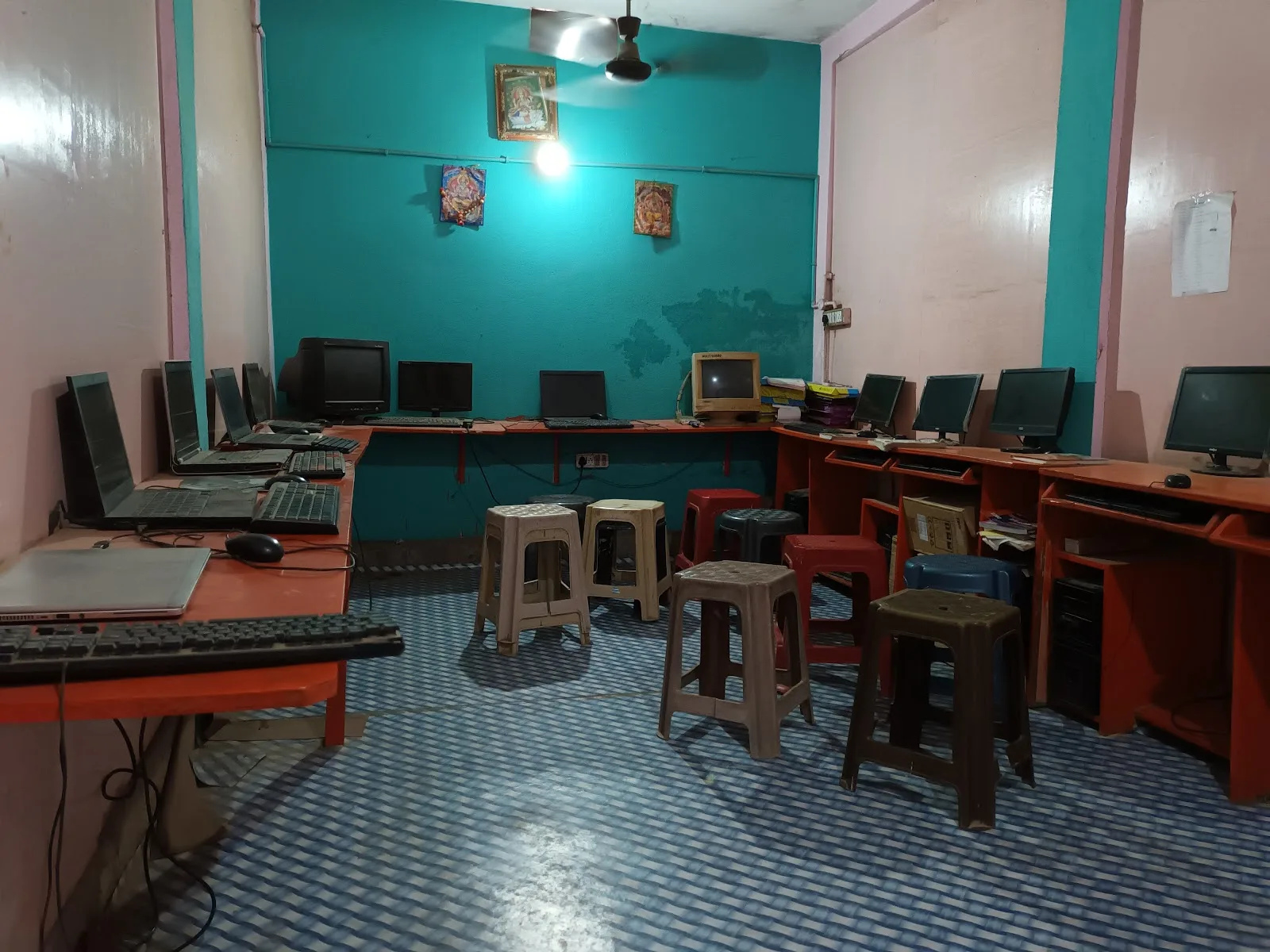 Rajiv Gandhi Vocational and Industrial Institute