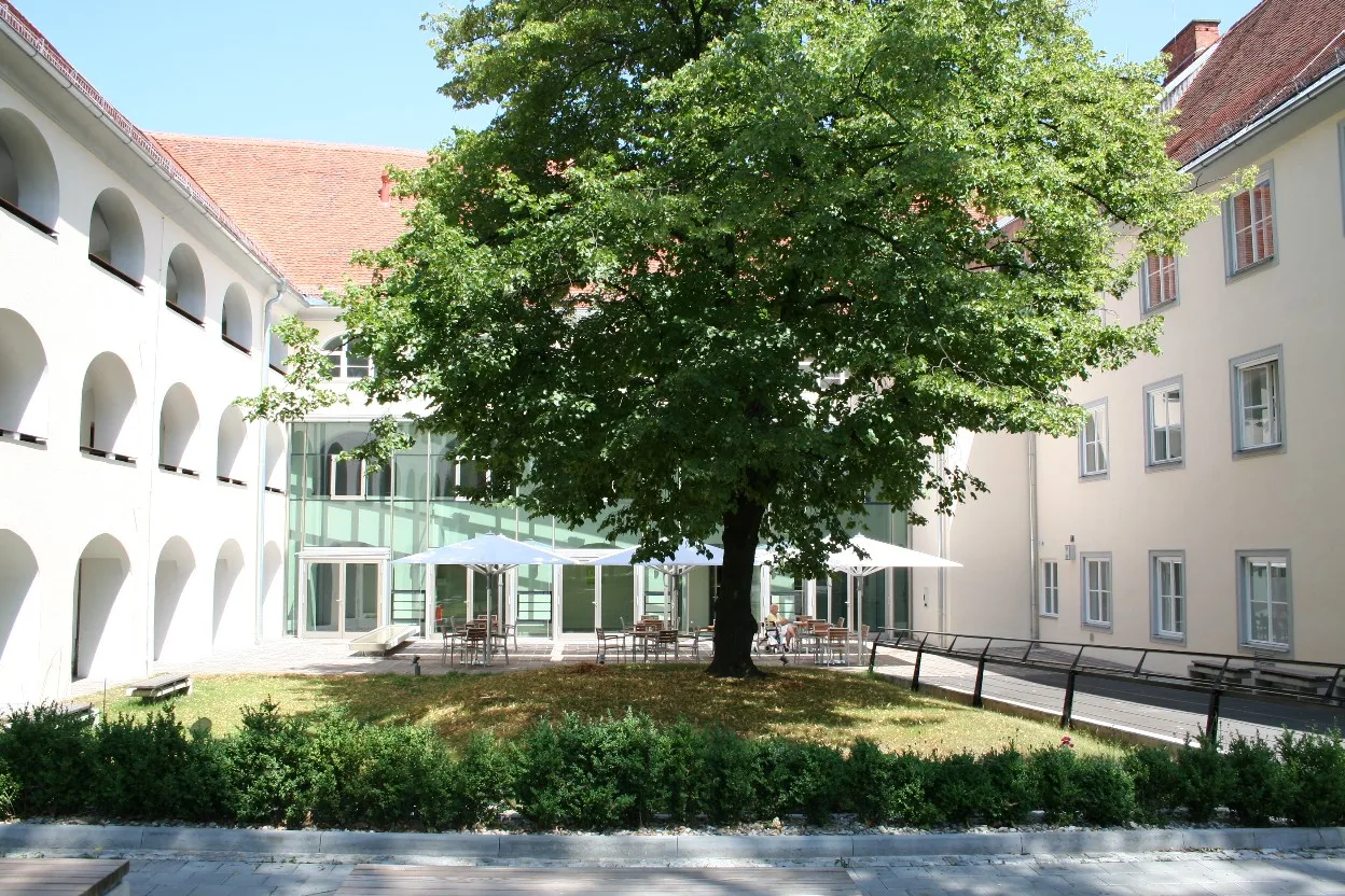 Albert Schweitzer Hospital
