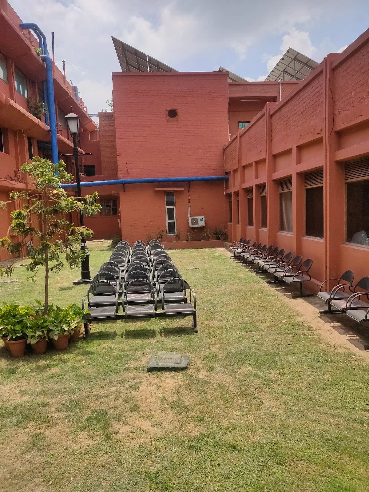 Moolchand Drive Through Vaccination Center