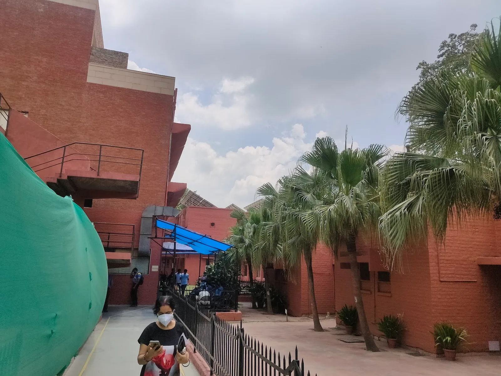 Moolchand Drive Through Vaccination Center
