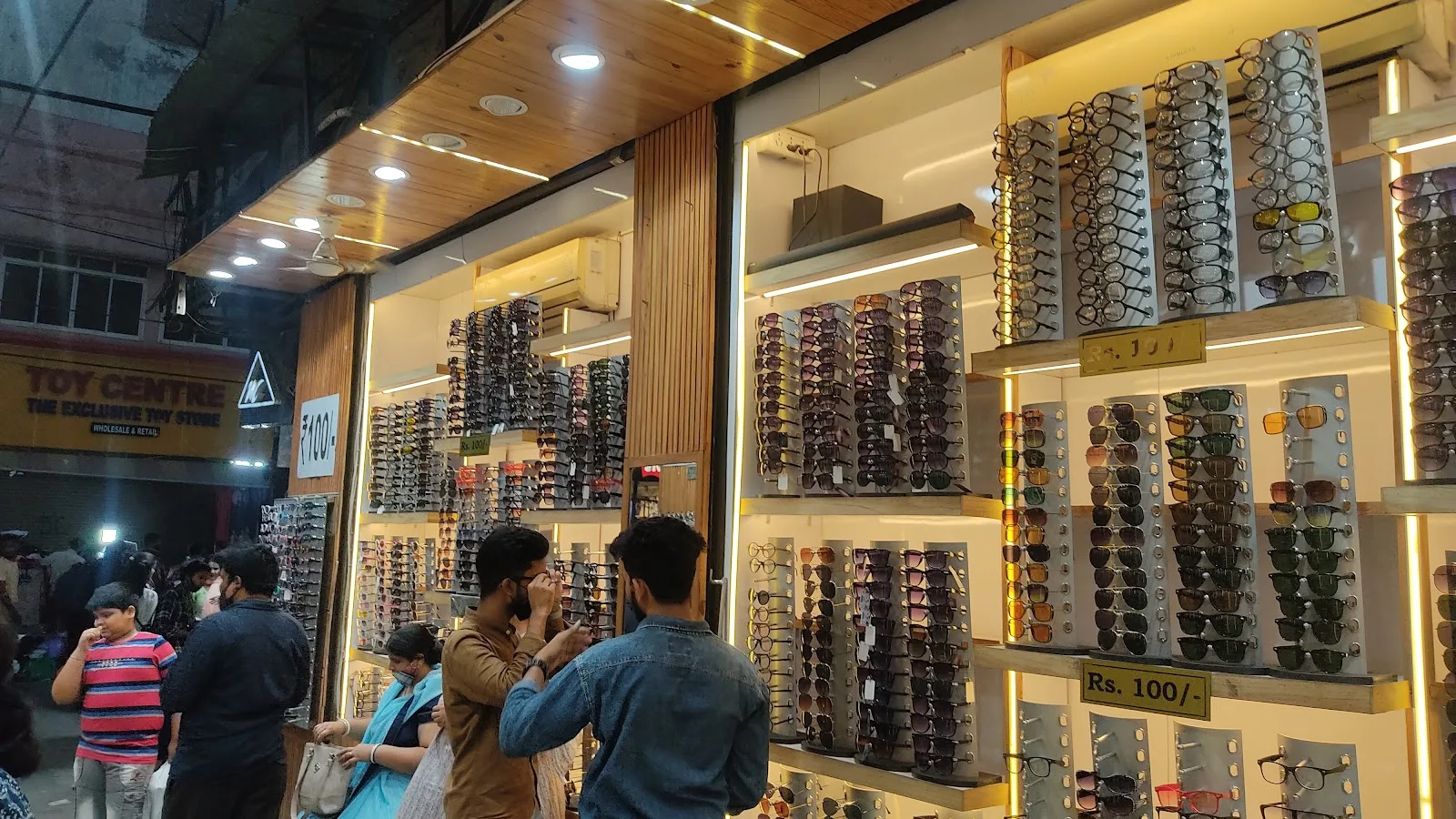 Karol Bagh Market